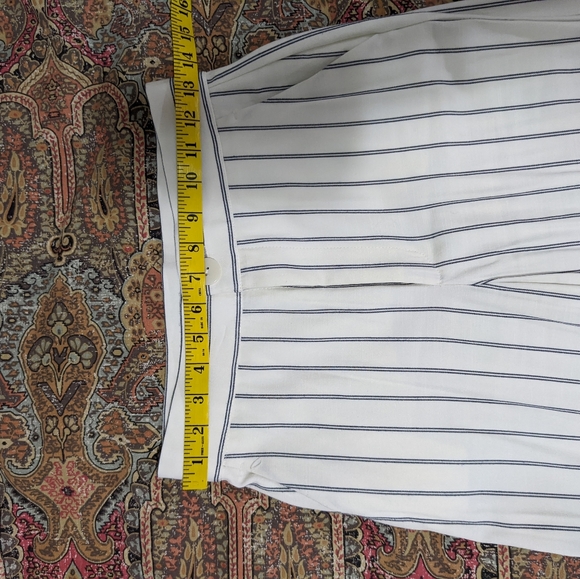 Pants - Picture 4 of 4